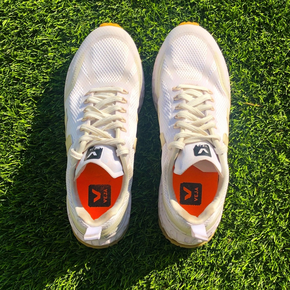 USED Women’s Veja Condor!!!